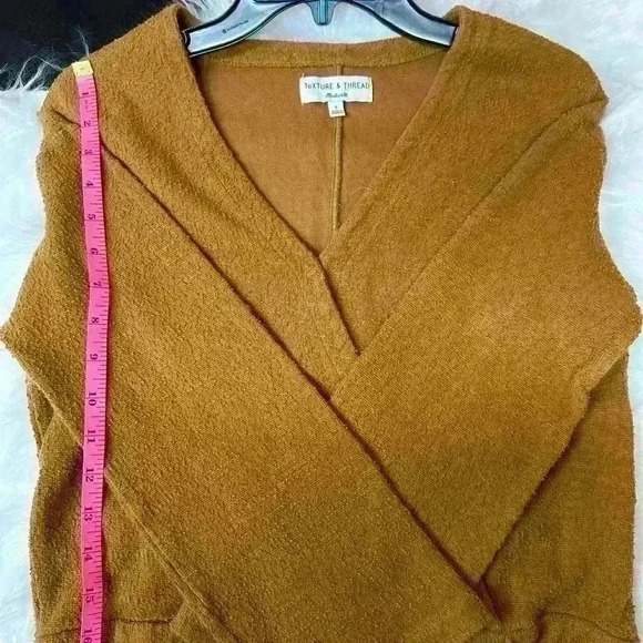 Madewell Texture & Thread Wrap Shirt small Terra Cotta V-Neck Orange New NWOT - Picture 6 of 7